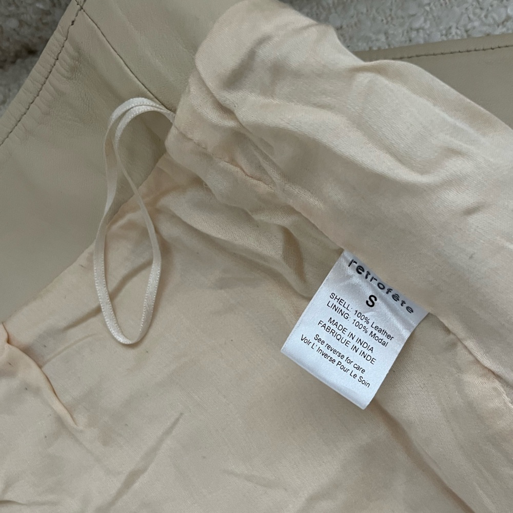RETROFETE Willa Leather Pleated Skirt, Beige Size Small - Picture 10 of 11